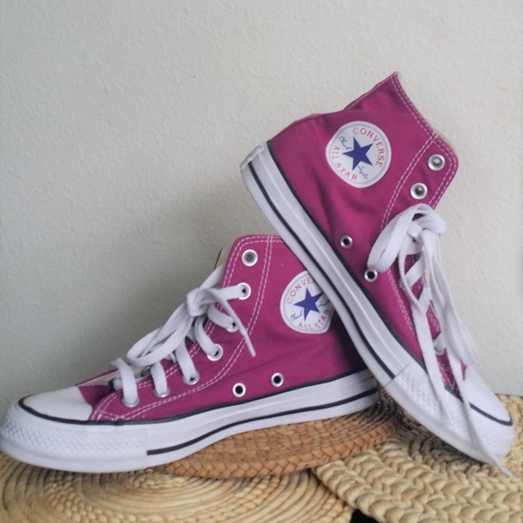 converse suede skate shoes
